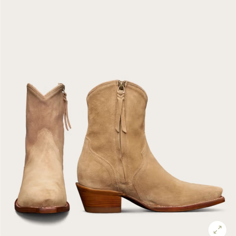 Tecovas The Dakota size 10.5 Womens Never Used